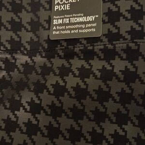 Torrid Black and Gray Houndstooth Pants